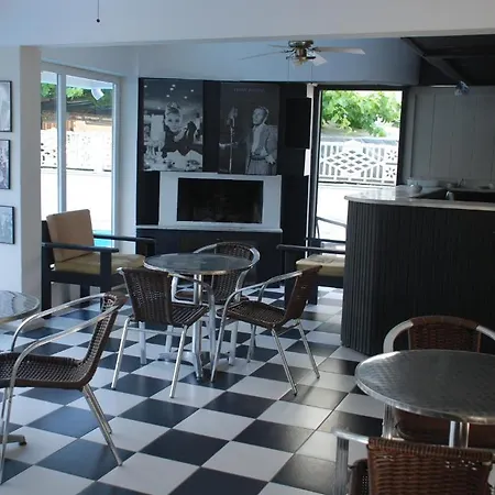 Hotel Doenmez Hotell